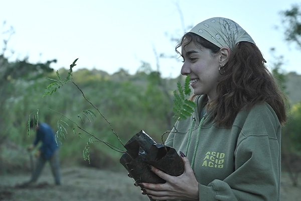 Más árboles nativos para restaurar el Bosque Atlántico: completamos una nueva plantación en Misiones